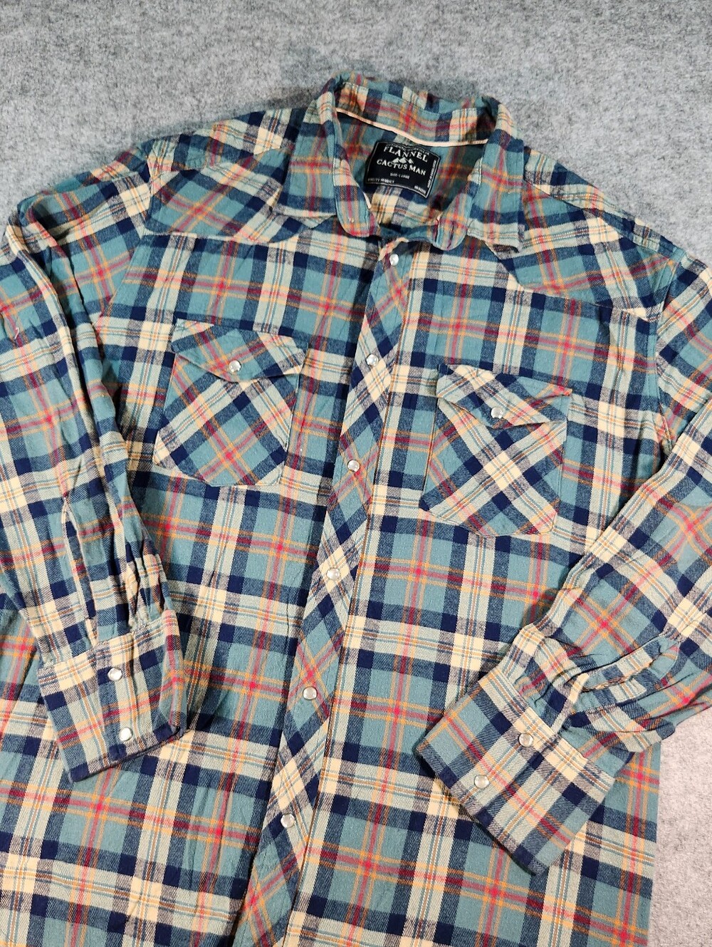 Cactus Man Plaid Pearl Snap Cotton Flannel Shirt in Blue, Cream, Navy Size Large